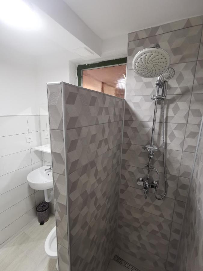 Book A Room Sarajevo, Free Parking & Garden מראה חיצוני תמונה
